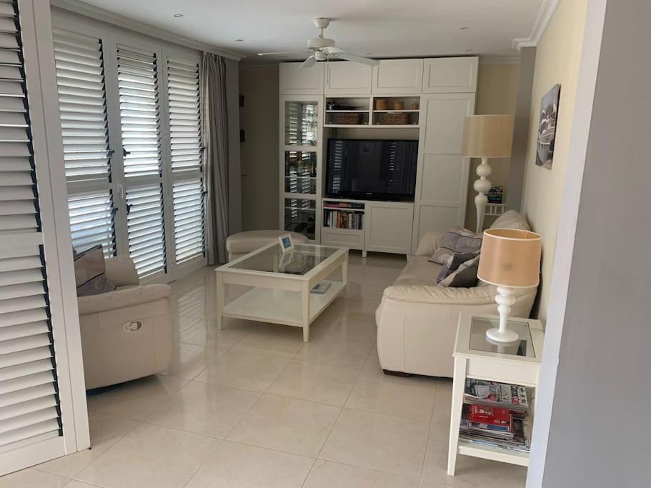 Silver Beach Tenerife Лос Кристианос Екстериор снимка