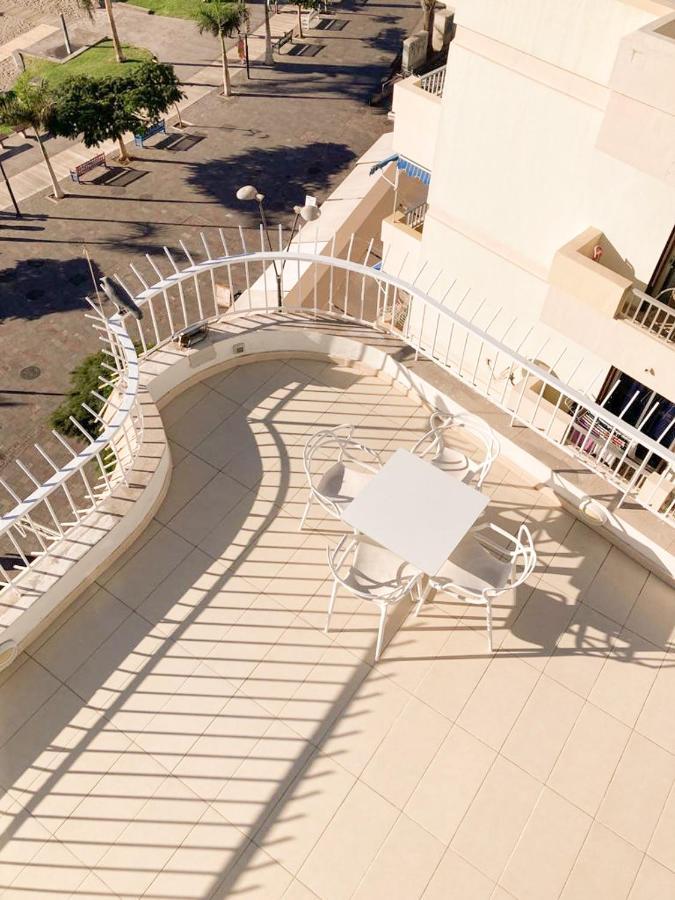 Silver Beach Tenerife Лос Кристианос Екстериор снимка