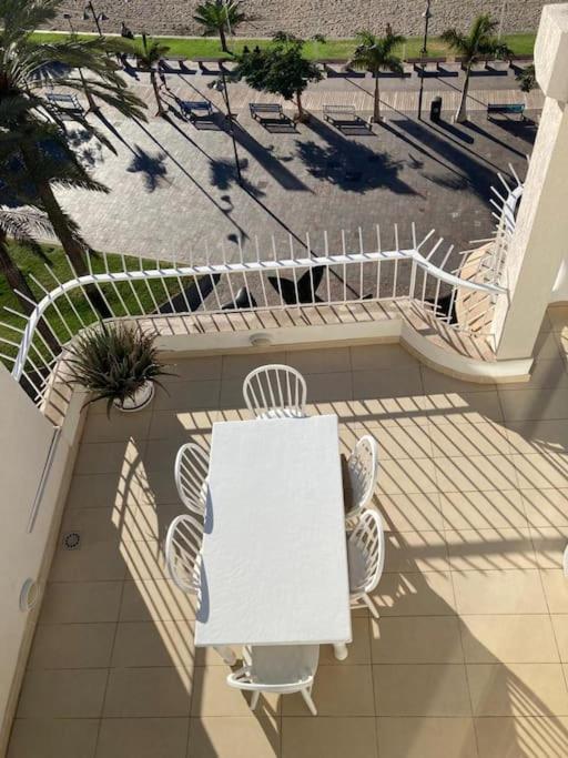 Silver Beach Tenerife Лос Кристианос Екстериор снимка